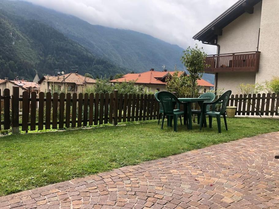 Monolocale A Molveno Apartment Luaran gambar